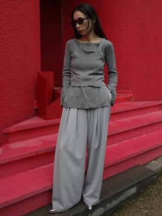 「Ameri（アメリ）のHEART TANK KNIT SET TOP（Tシャツ/カットソー）」を使った、黒石奈央子さん（レディース・153cm）の冬コーディネート