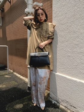 「Ameri（アメリ）のアイテム（スラックス）」を使った、黒石奈央子さん（レディース・152cm）の夏コーディネート