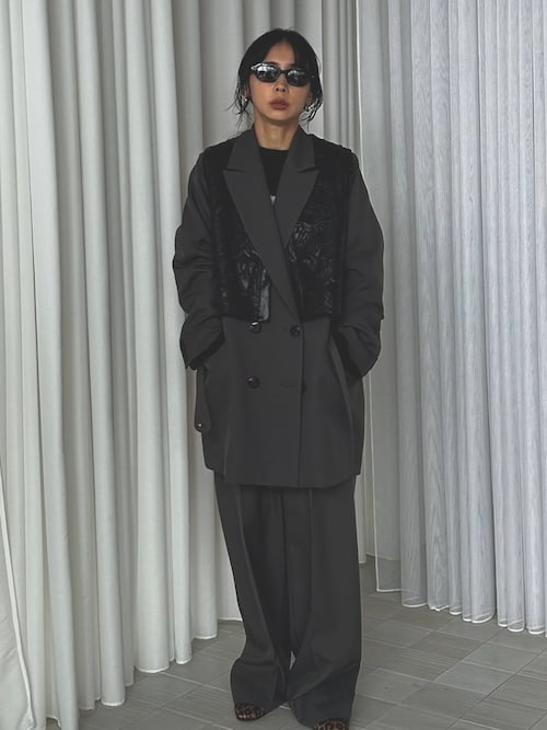 Ameri（アメリ）の「UND YOKE DESIGN JACKET（テーラードジャケット