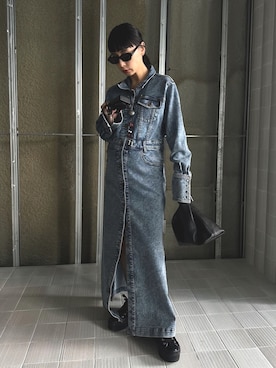 「AMERI」｜「アイテム（ワンピース/ドレス）」を使った、黒石奈央子さん（レディース・153cm）の秋コーディネート