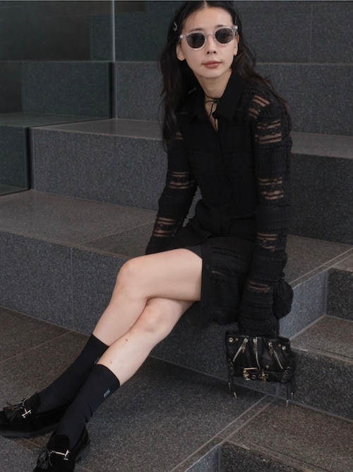 「Ameri（アメリ）のUND ANGULAR SOLE TASSEL LOAFER（ローファー）」を使った、黒石奈央子さん（レディース・153cm）の冬コーディネート