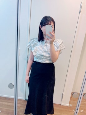 「earth music&ecology（アースミュージックアンドエコロジー）のアイテム」を使った、cacoさん（レディース・159cm）の秋コーディネート