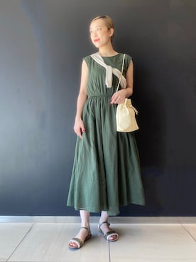 「URBAN RESEARCH ROSSO WOMEN（アーバンリサーチ　ロッソ）のアイテム（サンダル）」を使った、ayaka kawaharadaさん（レディース・164cm）の夏コーディネート