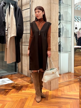 「F by ROSSO（エフバイロッソ）のアイテム」を使った、ayaka kawaharadaさん（レディース・164cm）の秋コーディネート