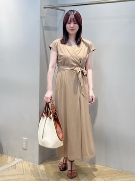 「ROPE'（ロペ）の【teau】navire（ナビーレ）HAND BAG Medium（トートバッグ、ホワイト系）」を使った、スタッフさん（レディース・162cm）の夏コーディネート