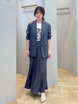 「アイテム（テーラードジャケット）」を使った、スタッフさん（レディース・162cm・40代）の秋コーディネート