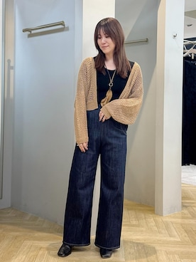 「アイテム（チャーム）」を使った、スタッフさん（レディース・162cm）の秋コーディネート
