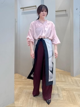「アイテム（バンダナ/スカーフ）」を使った、スタッフさん（レディース・162cm）の秋コーディネート
