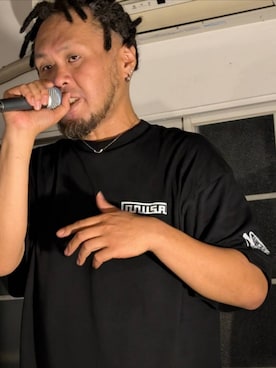 「MUSAのアイテム（Tシャツ/カットソー、ブラック系）」を使った、名不synchroniz(P.M.R)さん（メンズ・174cm）の春コーディネート