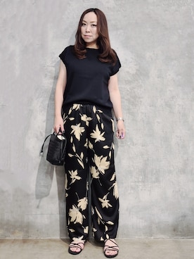 「THE SHOP TK （ザ ショップ ティーケー ）の【S-XL/ひんやりタッチ】多機能フレンチスリーブニット 洗濯機OK/UVケア/毛玉になりにくい（ニット/セーター、ブラック系）」を使った、ひさえさん（レディース・169cm）の春コーディネート