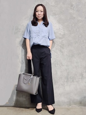 「THE SHOP TK （ザ ショップ ティーケー ）の【M-XL/さりげなく二の腕カバー】5分袖Wポケットシャツ（シャツ/ブラウス、ブルー系）」を使った、ひさえさん（レディース・169cm）の夏コーディネート