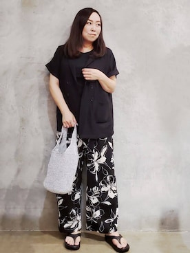 「アイテム（その他パンツ、シルバー系）」を使った、ひさえさん（レディース・169cm）の夏コーディネート