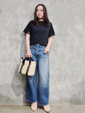 「THE SHOP TK （ザ ショップ ティーケー ）の【M-XL/ひんやり】上品な透け感 袖口シアーTシャツ（Tシャツ/カットソー、ブラック系）」を使った、ひさえさん（レディース・169cm）の夏コーディネート
