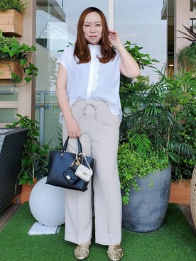「アイテム（チャーム）」を使った、ひさえさん（レディース・169cm）の春コーディネート