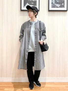 「SHOO・LA・RUE（シューラルー）の【洗える/体型カバー】デニム シャツワンピース（ワンピース、グレー系）」を使った、ユ（yu）さん（レディース・161cm）の春コーディネート
