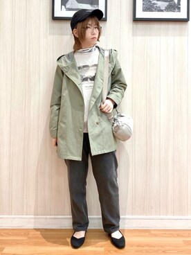 「SHOO・LA・RUE（シューラルー）の【S-LL/撥水/花粉対策】フーディーテントブルゾン（ブルゾン、グリーン系）」を使った、ユ（yu）さん（レディース・161cm）の春コーディネート