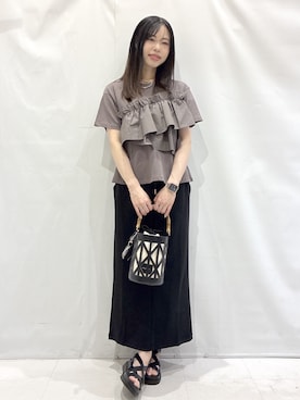 「OPAQUE.CLIP（オペークドットクリップ）のクロスベルトデザインサンダル（サンダル）」を使った、komaさん（レディース・162cm）の春コーディネート