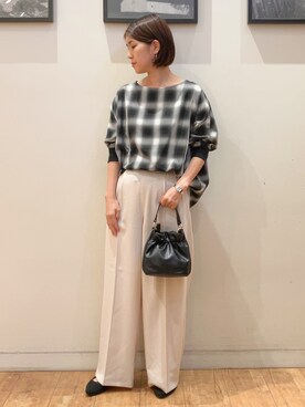 「SHOO・LA・RUE（シューラルー）の【着丈選べる/洗濯後しわになりにくい】インせず着られる ドルマンブラウス（シャツ/ブラウス、グレー系）」を使った、mayu616momoさん（レディース）の秋コーディネート