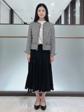 「UNTITLED（アンタイトル）の【入卒／セレモニー／通勤】ラメツイード ノーカラージャケット（ノーカラージャケット、ブラック系）」を使った、まこさん（レディース・158cm）の冬コーディネート