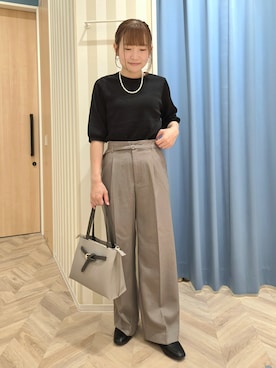 「SHOO・LA・RUE（シューラルー）の【ガンガン洗える/UV/毛玉になりにくい】二の腕見せない 5分袖ニット（ニット/セーター、ブラック系）」を使った、Ikumiさん（レディース・155cm）の秋コーディネート