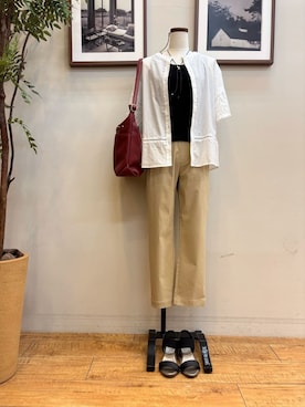 「SHOO・LA・RUE（シューラルー）の【S-LL/6分袖】レースデザインで華やか見え お袖刺繍ブラウス（シャツ/ブラウス、ホワイト系）」を使った、maiさん（レディース・158cm）の夏コーディネート