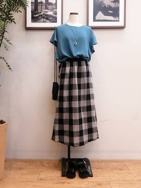 「DRESKIP（ドレスキップ）の【イージーケア/洗える/S-LL】大人フェミニン お袖フリルブラウス（シャツ/ブラウス、ブルー系）」を使った、maiさん（レディース・158cm）の春コーディネート