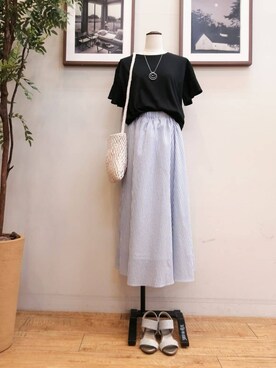 「DRESKIP（ドレスキップ）の【ひんやり/プチプラ】女性らしさ溢れる お袖シアーフリルトップス（Tシャツ/カットソー、ブラック系）」を使った、maiさん（レディース・158cm）の夏コーディネート