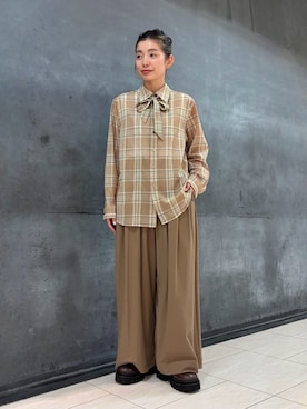 「ZUCCa（ズッカ）のHIGH TWIST TWILL JERSEY / パンツ（その他パンツ、ブラック系）」を使った、ZUCCa OFFICIALさん（レディース・154cm）の秋コーディネート