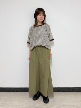「ZUCCa（ズッカ）のSTRETCH TWILL BOTTOM / パンツ（その他パンツ、グリーン系）」を使った、ZUCCa OFFICIALさん（レディース・166cm）の夏コーディネート