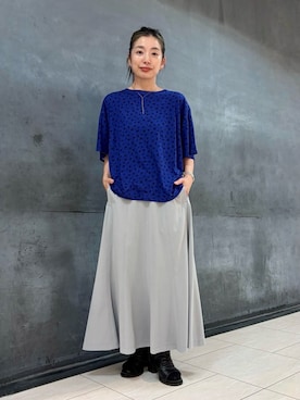 「ZUCCa（ズッカ）のNADESHIKO FLOWER JERSEY / Tシャツ（Tシャツ/カットソー、ブラック系）」を使った、ZUCCa OFFICIALさん（レディース・166cm）の夏コーディネート