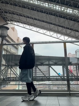 「BALENCIAGA（バレンシアガ）のアイテム」を使った、yuu10さん（メンズ・177cm）の春コーディネート