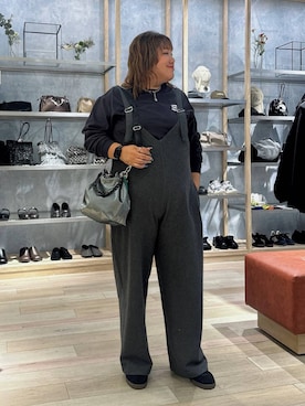 「アイテム（サロペット/オーバーオール）」を使った、あやっぺさん（レディース・161cm・30代）の秋コーディネート