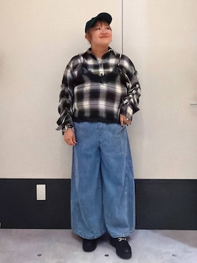 「LEPSIM（レプシィム）のアイテム（デニムパンツ）」を使った、あやっぺさん（レディース・161cm）の秋コーディネート