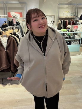 「アイテム（パーカー）」を使った、あやっぺさん（レディース・161cm・30代）の冬コーディネート