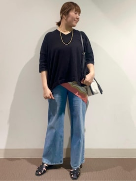 「OPAQUE.CLIP（オペークドットクリップ）のリラクシーワイドVネックニット【洗濯機洗い可】（ニット/セーター、ブラック系）」を使った、727non928さん（レディース）の春コーディネート