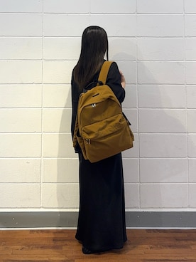 「russet（ラシット）のトラベルリュックサック（バックパック/リュック、イエロー系）」を使った、Nozomiさん（レディース・161cm）の夏コーディネート