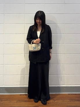 「russet（ラシット）の【モノグラム刺繍】コーデュラナイロン2WAYミニショルダーバッグ（ショルダーバッグ、グレー系）」を使った、Nozomiさん（レディース・161cm）の夏コーディネート
