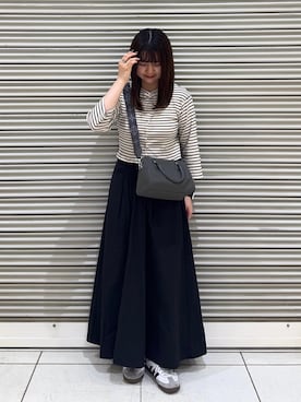 「russet（ラシット）の《WEB限定》コーデュラナイロン2WAYミニボストンバッグ（ボストンバッグ、グレー系）」を使った、Nozomiさん（レディース・161cm）の春コーディネート
