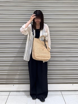 「russet（ラシット）のインド製ラフィア2WAYトートバッグ（トートバッグ、ベージュ系）」を使った、Nozomiさん（レディース・161cm）の春コーディネート