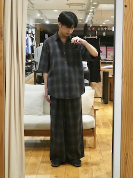 「URBAN RESEARCH DOORS（アーバンリサーチドアーズ）のBIRKENSTOCK　EXCLUSIVE ARIZONA WB(REG)（サンダル、ブラック系）」を使った、かずきさん（メンズ・175cm）の夏コーディネート