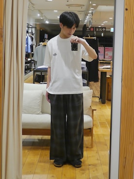「URBAN RESEARCH DOORS（アーバンリサーチドアーズ）のBIRKENSTOCK　EXCLUSIVE ARIZONA WB(REG)（サンダル、ブラック系）」を使った、かずきさん（メンズ・175cm）の夏コーディネート