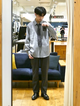 「URBAN RESEARCH DOORS(アーバンリサーチドアーズ)のアイテム(フォーマルスーツ/小物)」を使った、かずきさん(メンズ・175cm)の秋コーディネート