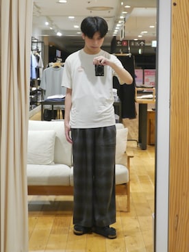 「URBAN RESEARCH DOORS（アーバンリサーチドアーズ）のBIRKENSTOCK　EXCLUSIVE ARIZONA WB(REG)（サンダル、ブラック系）」を使った、かずきさん（メンズ・175cm）の夏コーディネート