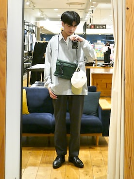 「URBAN RESEARCH DOORS(アーバンリサーチドアーズ)のアイテム(メガネ)」を使った、かずきさん(メンズ・175cm)の秋コーディネート