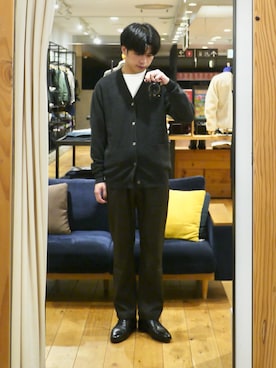 「URBAN RESEARCH DOORS(アーバンリサーチドアーズ)のアイテム(トップス)」を使った、かずきさん(メンズ・175cm)の秋コーディネート