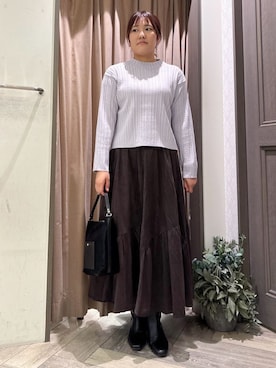 「grove（グローブ）の【毛玉軽減／洗える】クロップドミニケーブルニット（ニット/セーター、パープル系）」を使った、yuukaさん（レディース）の秋コーディネート