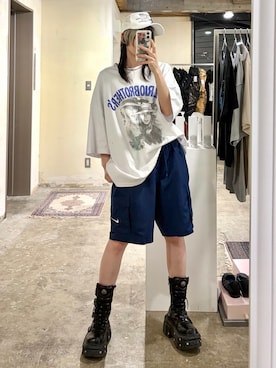 「Chick（チック）のPhoto-Printed Crew Neck T-Shirt / フォトプリント クルーネックTシャツ 2026年春夏（Tシャツ/カットソー、ホワイト系）」を使った、tani《骨格ナチュラル》さん（レディース・162cm）の春コーディネート