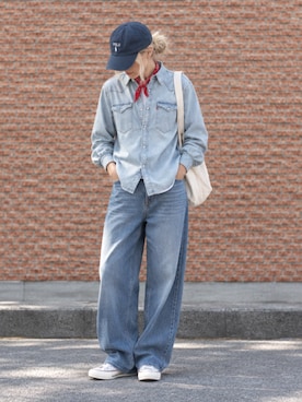 「Levi's（リーバイス）のアイテム（トップス）」を使った、tani《骨格ナチュラル》さん（レディース・162cm）の秋コーディネート