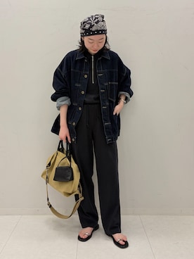 「FRAMeWORK（フレームワーク）のアイテム（財布/小物）」を使った、arisaさん（レディース・164cm）の冬コーディネート