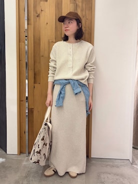 「FRAMeWORK（フレームワーク）のアイテム（スカート）」を使った、arisaさん（レディース・164cm）の冬コーディネート